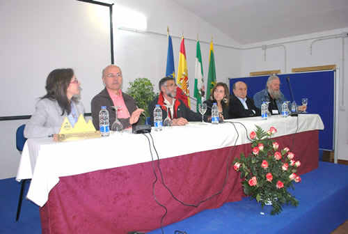 La mesa de la clausura